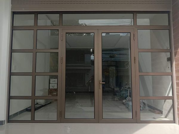 Mẫu cửa nhôm kính Việt Pháp đẹp và mới nhất