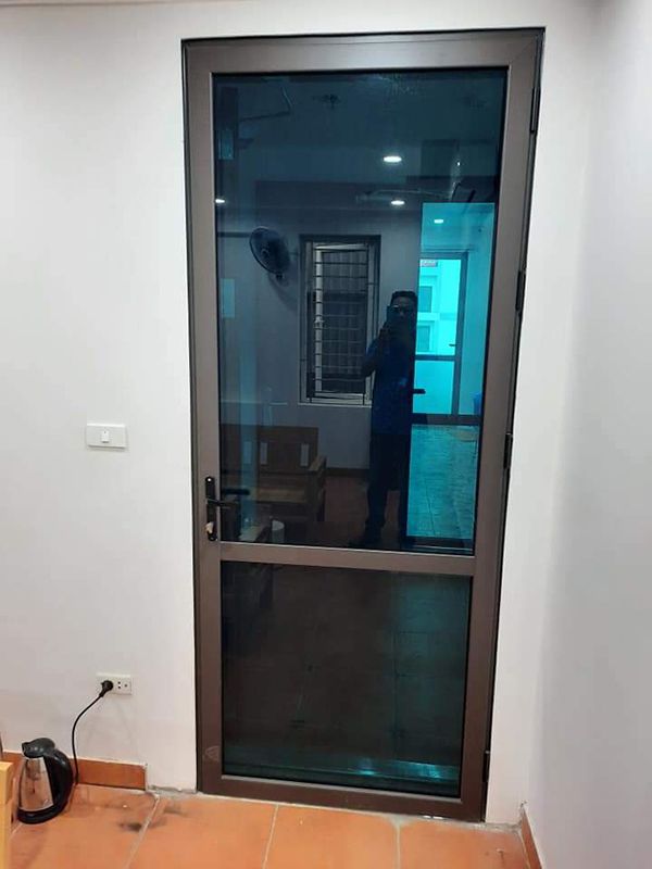 Mẫu cửa nhôm kính Việt Pháp đẹp và mới nhất