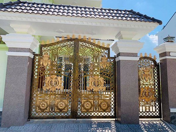 Mẫu cổng sắt nghệ thuật đẹp