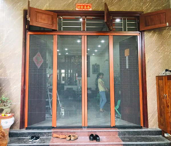 Mẫu cửa lưới chống muỗi cao cấp XCKCLCM10